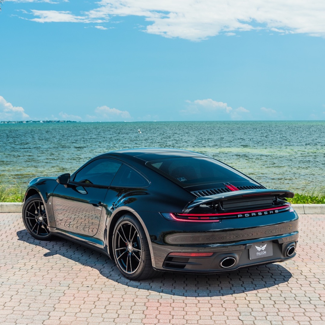 Porsche 911 Carrera Rental in Miami