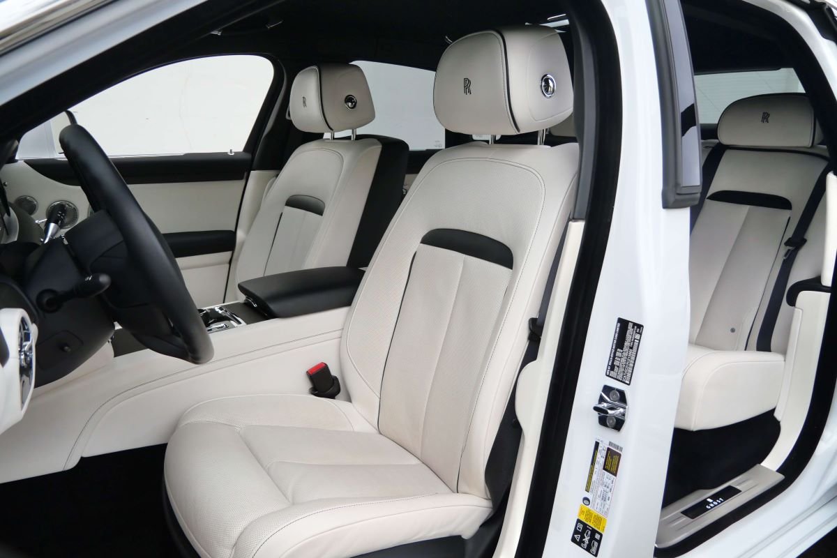 Rent a Rolls-Royce Ghost 2023  in Los Angeles