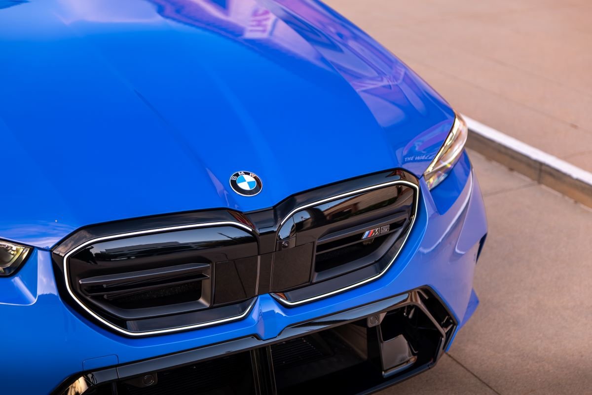 BMW G90 M5 rental in Los Angeles