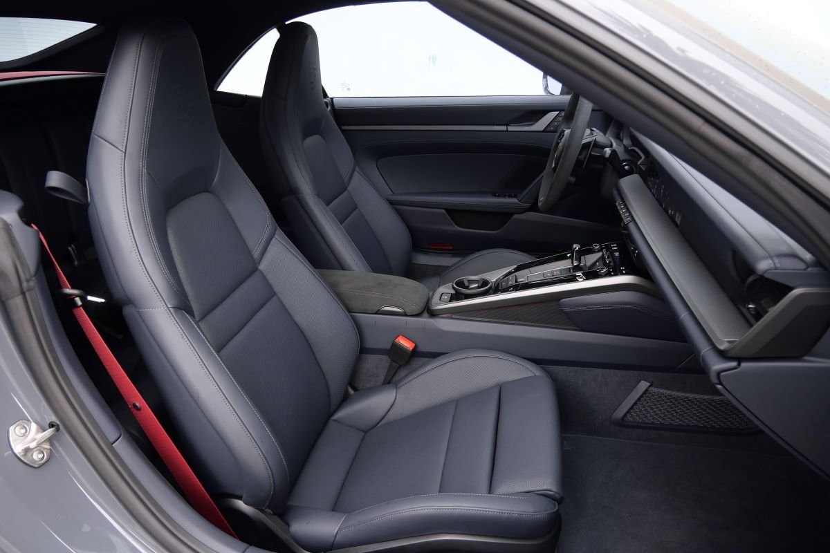 Rent a Porsche 911 Carrera S Cabriolet Gray 2026 in LAX Rent a Porsche 911 Carrera S Cabriolet Gray 2026 in LAX