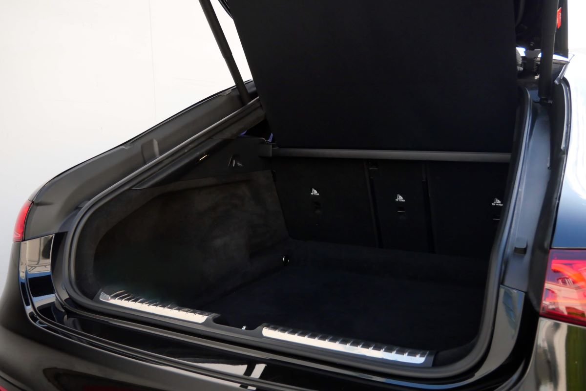 Mercedes Benz EQS 450 rental Los Angeles