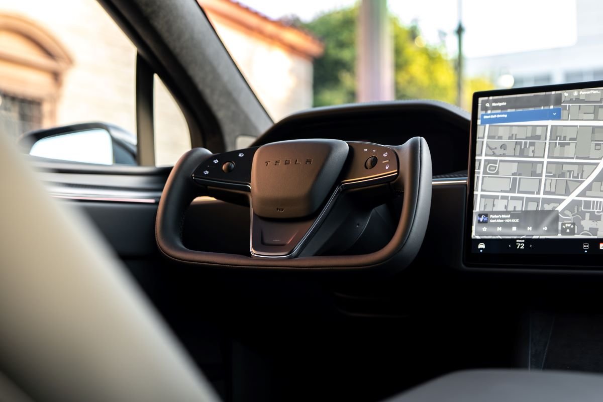 Tesla Model X Plaid 2026 rental in Los Angeles