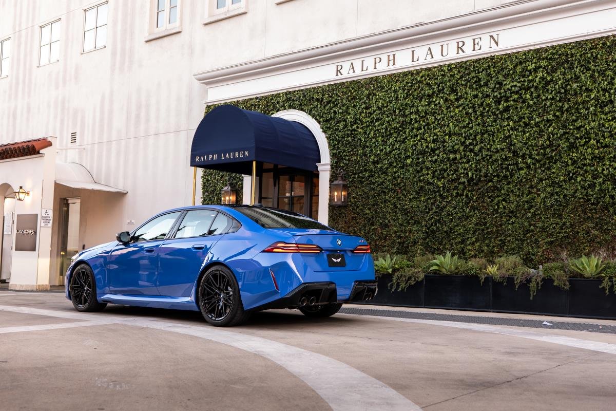 BMW G90 M5 rental in Los Angeles