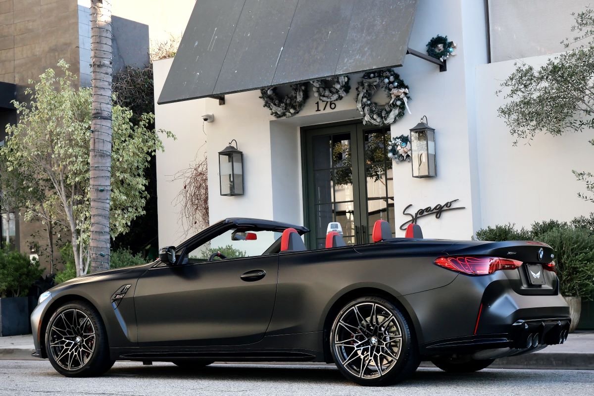 Rent a BMW M4 Convertible Competition 2026 in LAX Rent a BMW M4 Convertible Competition 2026 in LAX