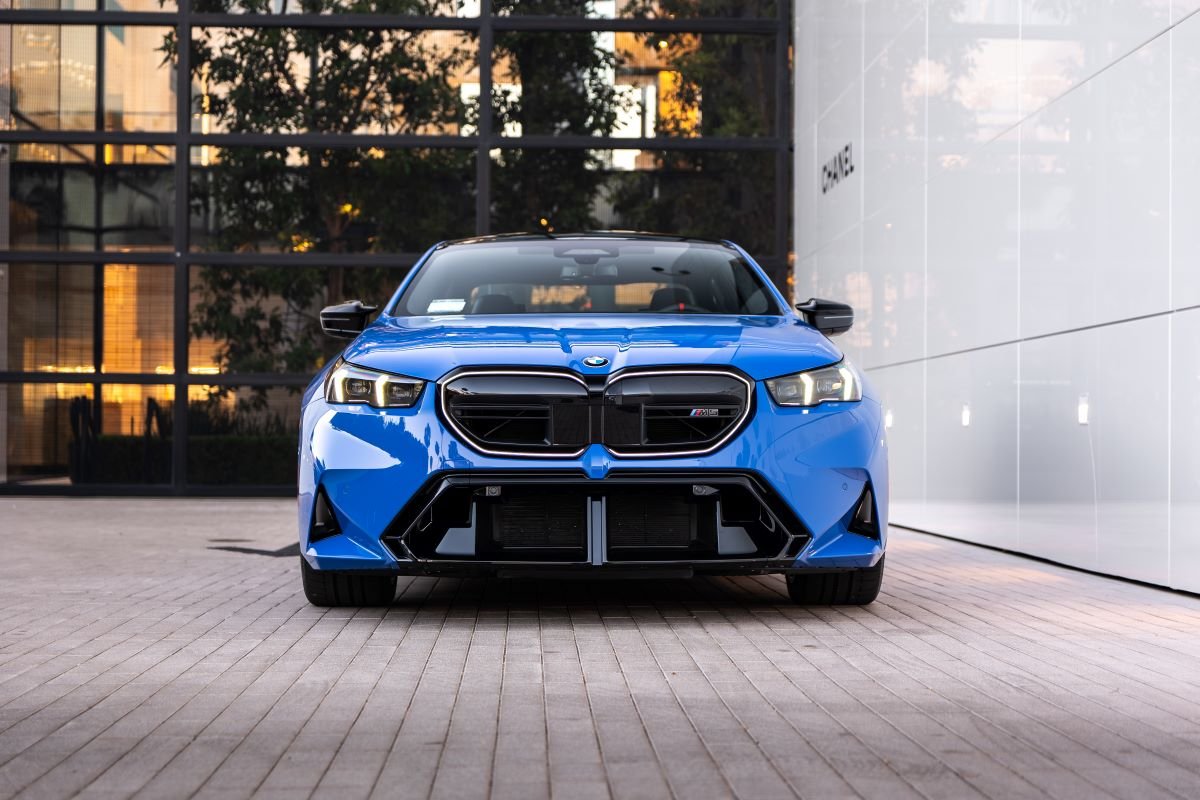 BMW G90 M5 rental in Los Angeles
