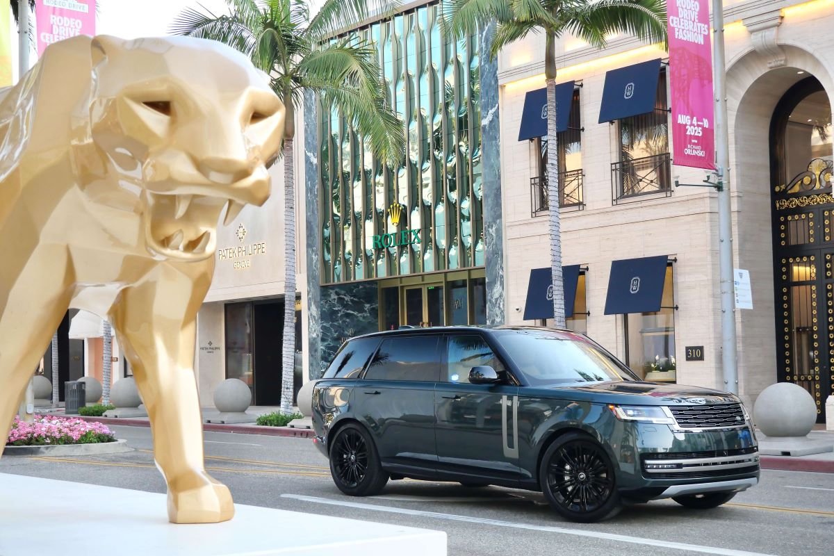 RangeRover P400 LWB 2025 rental LAX