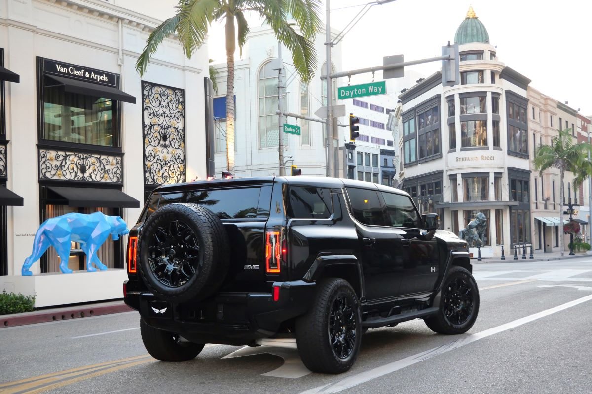 Hummer EV SUV 2025 for rent in Los Angeles Hummer EV SUV 2025 for rent in Los Angeles