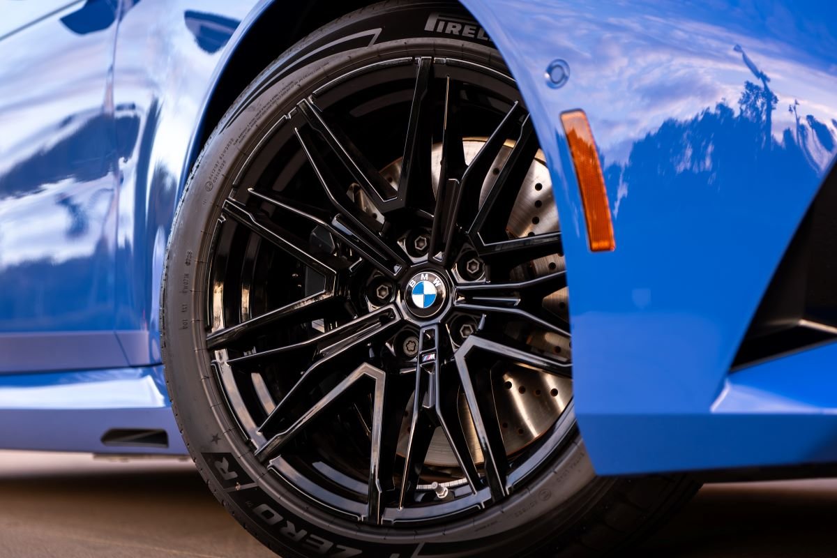 BMW G90 M5 rental in Los Angeles