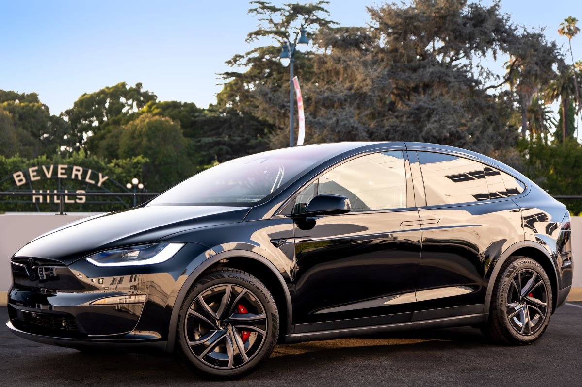 Tesla Model X Plaid 2026 rental in Los Angeles