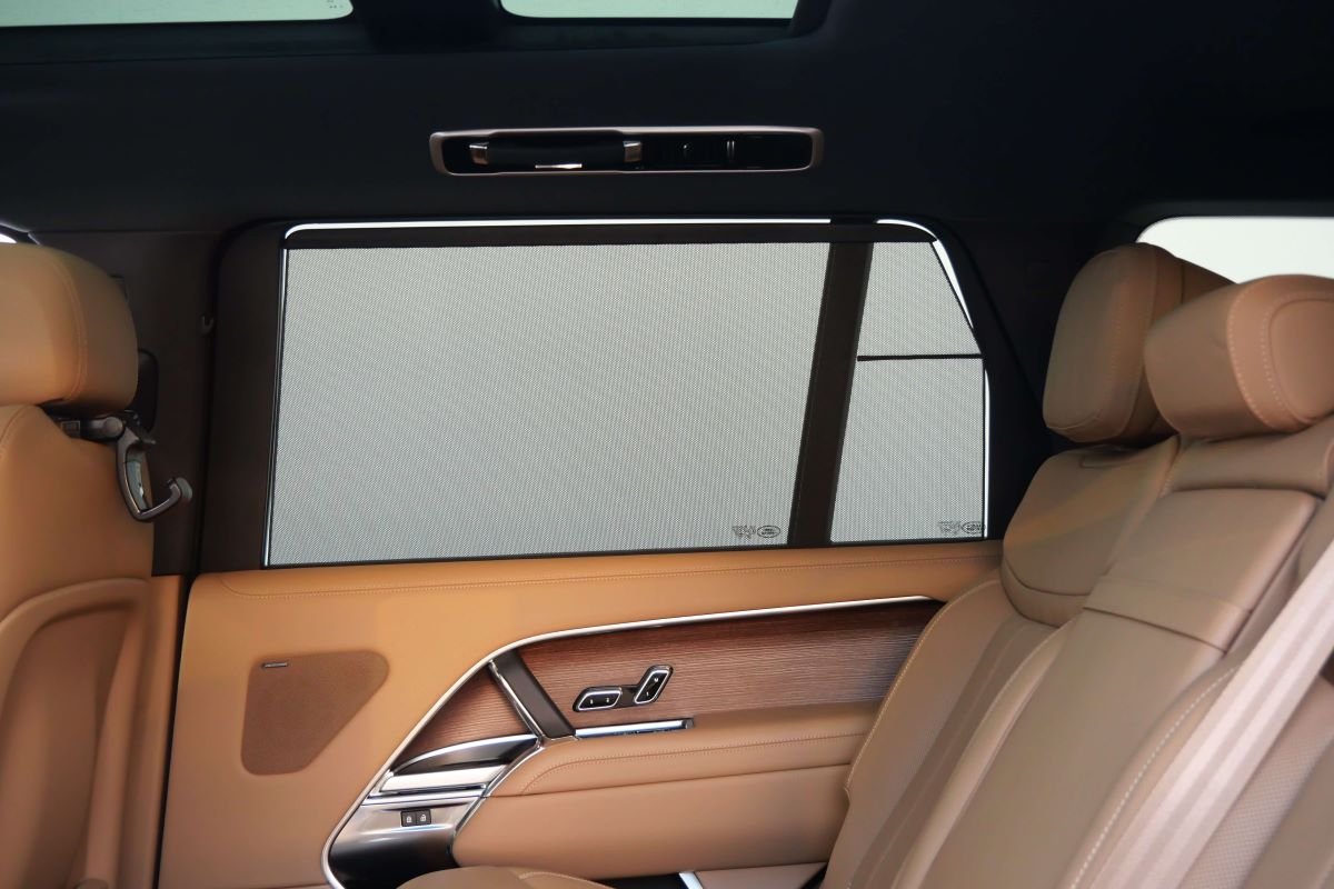 rent a RangeRover P400 LWB 2025 in LAX