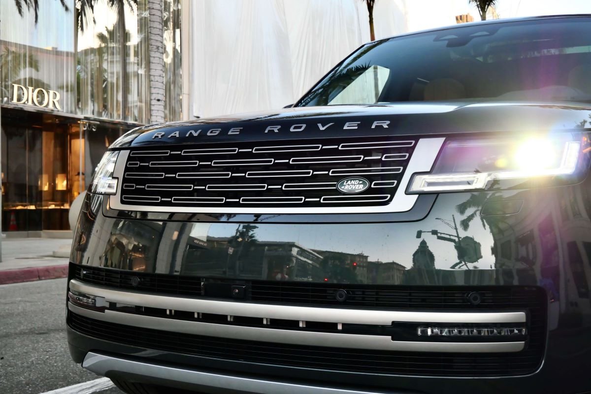 RangeRover P400 LWB 2025 rental LAX