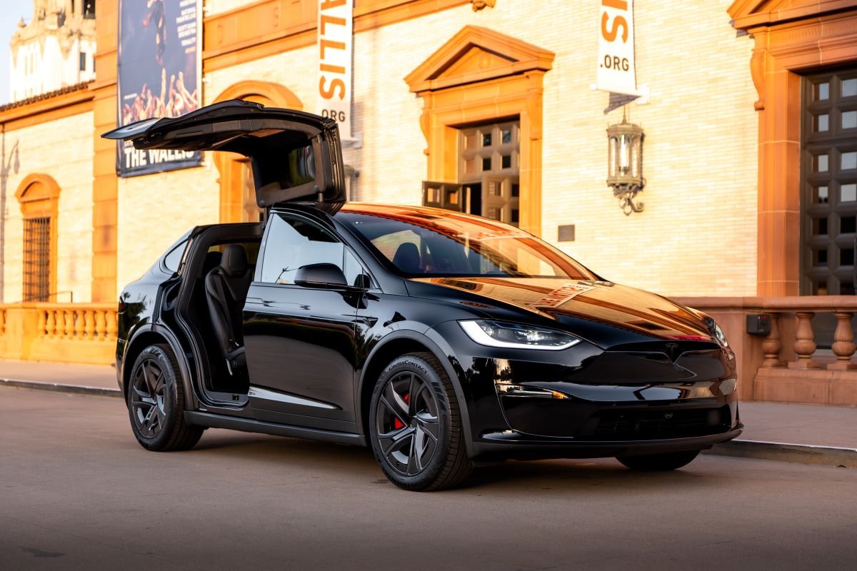 Tesla Model X Plaid 2026 rental in Los Angeles