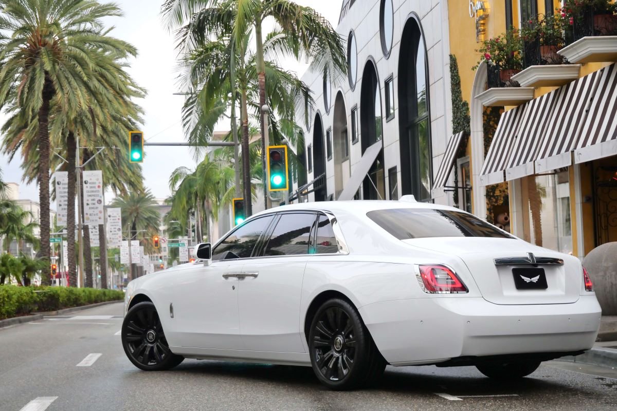 Rolls-Royce Ghost 2023  LWB 2025 in LA