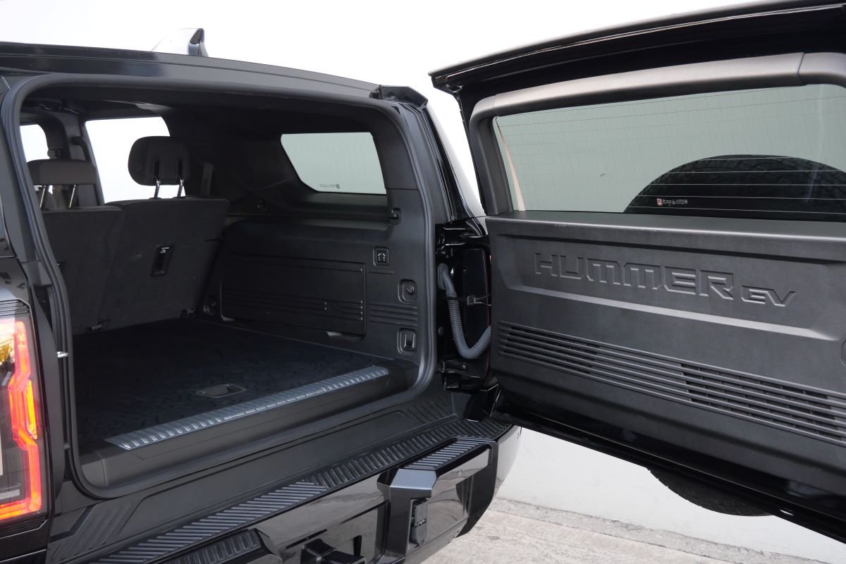 Hummer EV SUV 2025 for rent in Los Angeles Hummer EV SUV 2025 for rent in Los Angeles