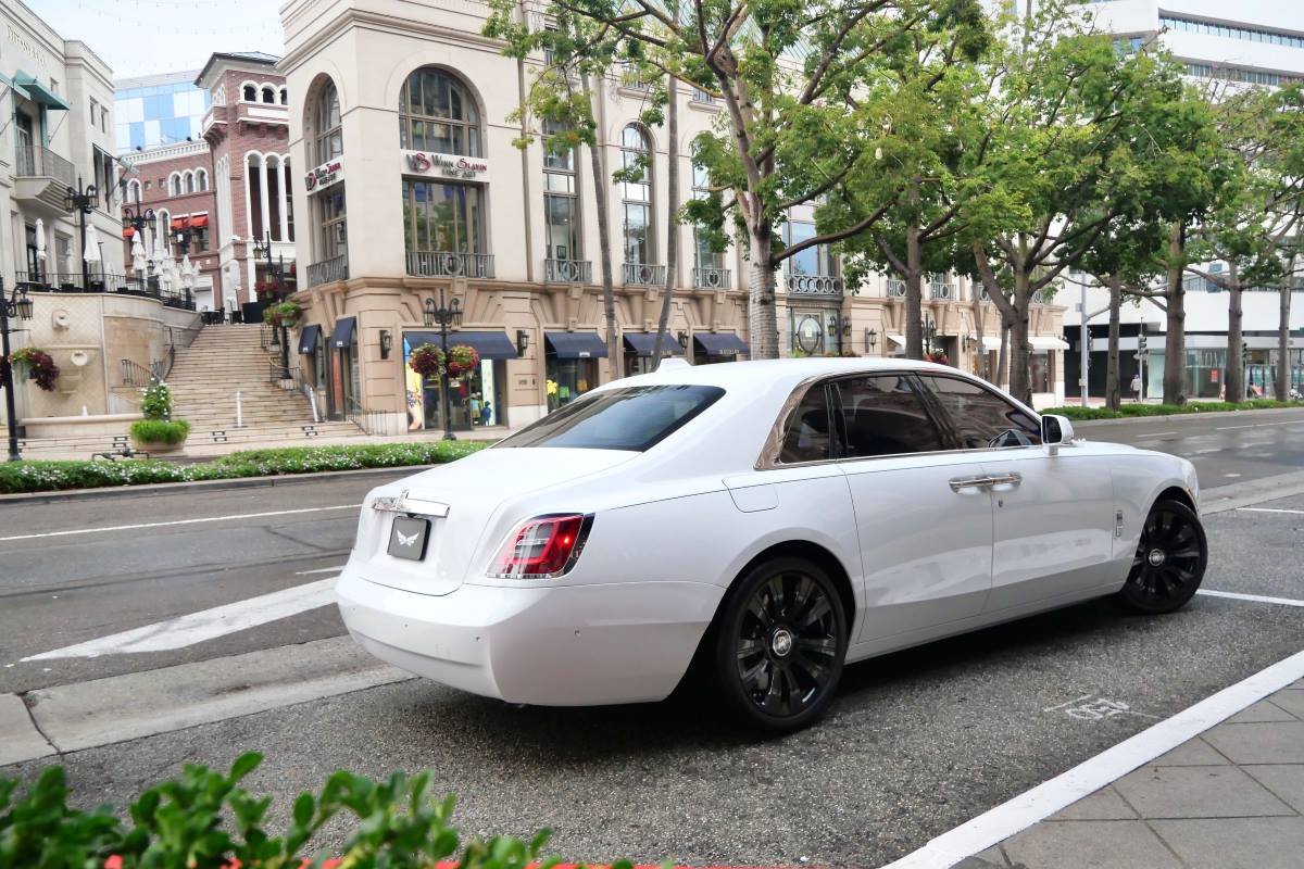 Rolls-Royce Ghost 2023  LWB 2025 in LA